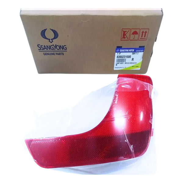 Farol Foco De Parachoque Trasero Derecho SsangYong Stavic 2014-2018 Original
